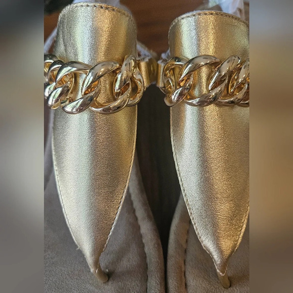 Mark Jenkins-Chain:Stylish 2 Wedge. Gold leather Size 9  NWOT - Picture 8 of 8